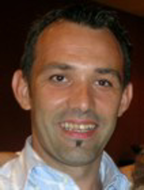 Jos� G�mez